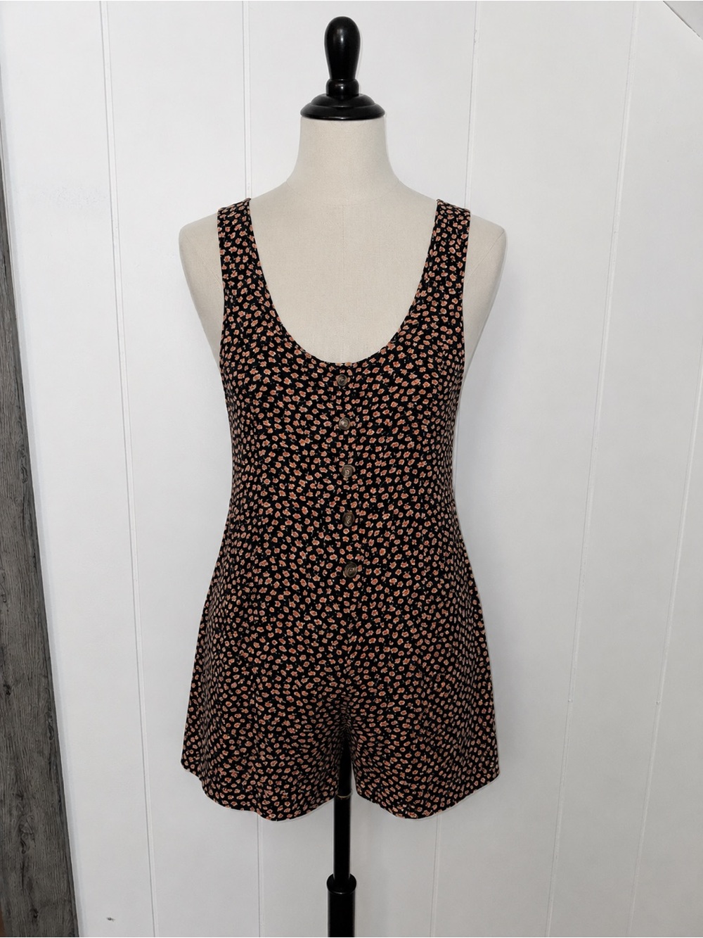 American Eagle Romper with Floral Print